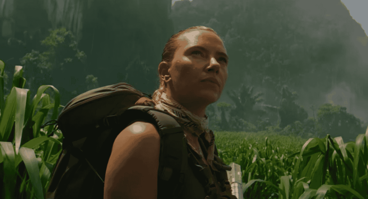 Scarlett Johansson chama 'Jurassic World Rebirth' de 'carta de amor' a Steven Spielberg